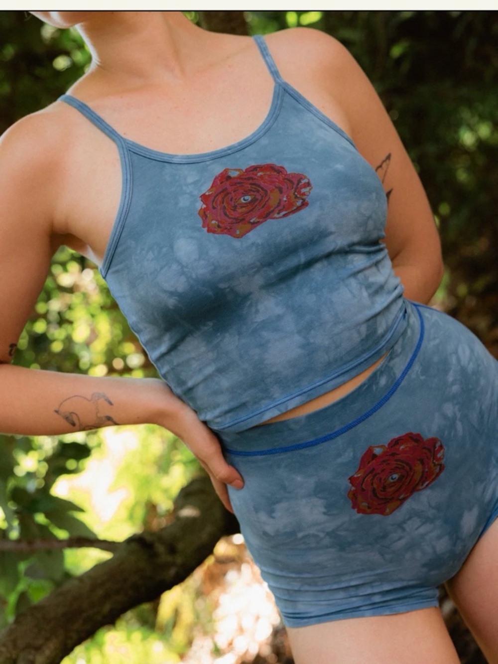 4X Ancestral Rose Blue Tie-Dye Rose Graphic Kitten Tank Top